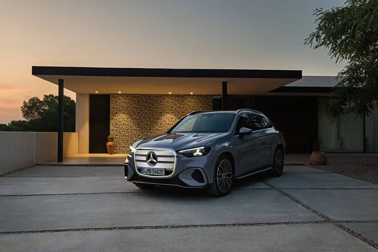 奔驰 GLC 纯电版，重新树立中型电动 SUV 标准？