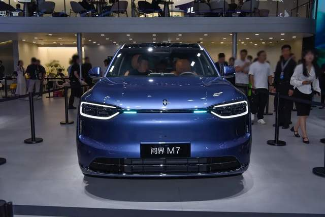 比老款贵，但上市1小时却能狂揽3万单！全新问界M7凭什么热销