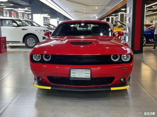详细阅读:成都平行进口道奇挑战者加版最新行情 售价41万元起 成都平行进口道奇挑战者加版最新行情 售价41万元起