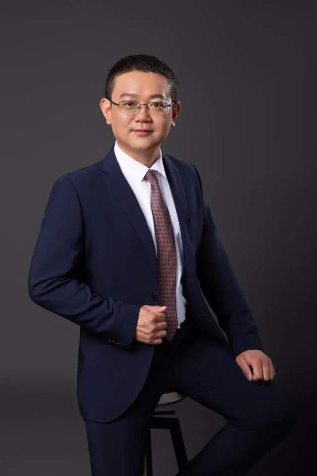 猛士总经理万良渝一封信致经销商：深化华为合作，赋能每位家人