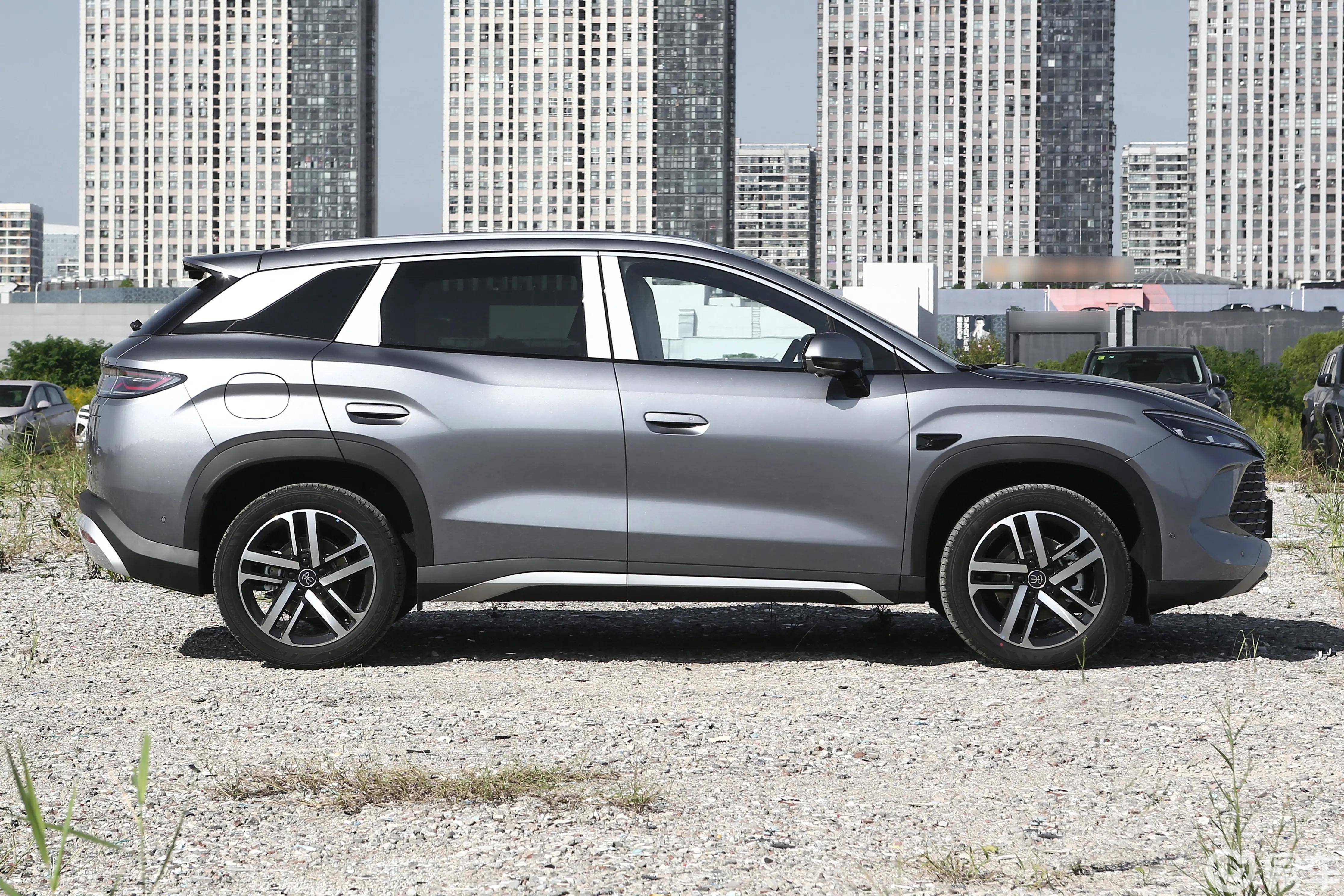 比亚迪宋和秦产品推新，销量又不用愁了？