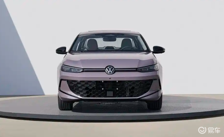 小帕萨特实锤！朗逸Pro车长4720mm，配隐藏门把手